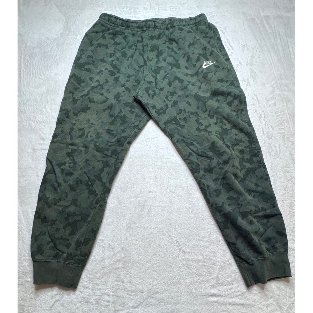 Nike Sportswear Mens XL Green Camo Fleece Joggers Sweatpants Streetwear Utility
